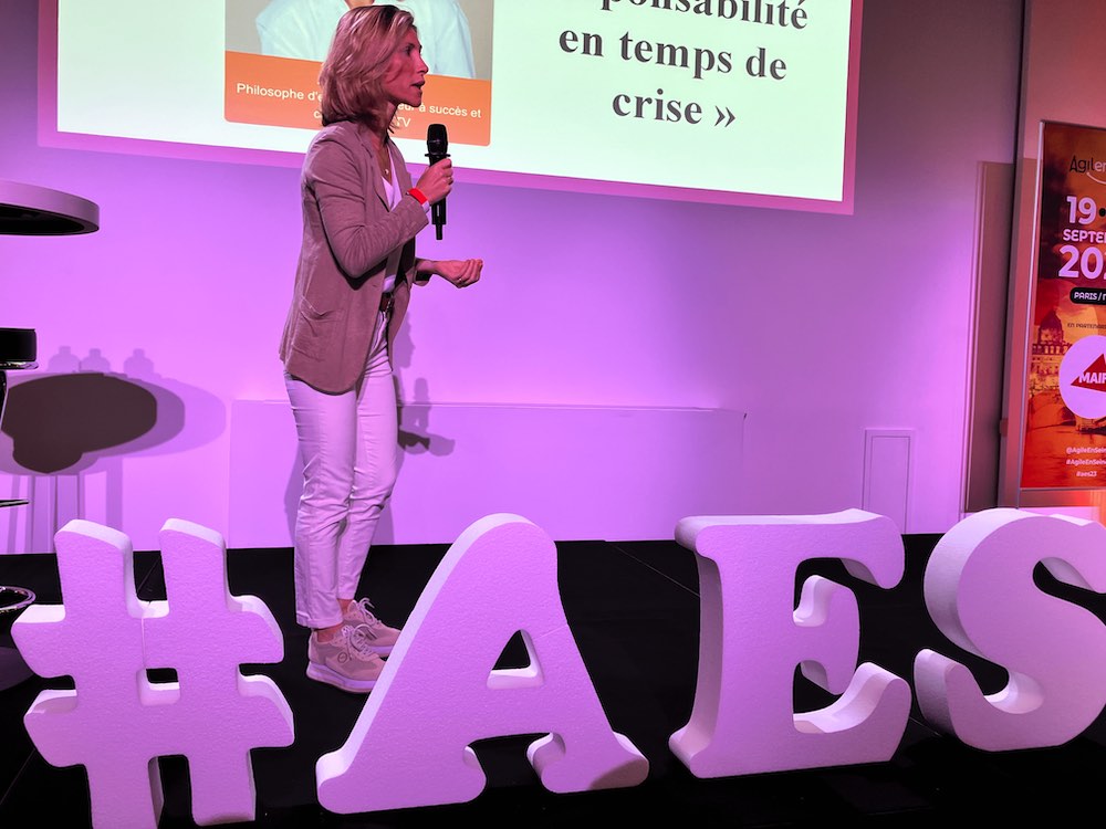 Julia de Funès on "meaning and responsibility in times of crisis"