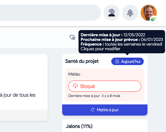 Capture d’écran de la fréquence de mise à jour et des rappels par projet sur AirSaas